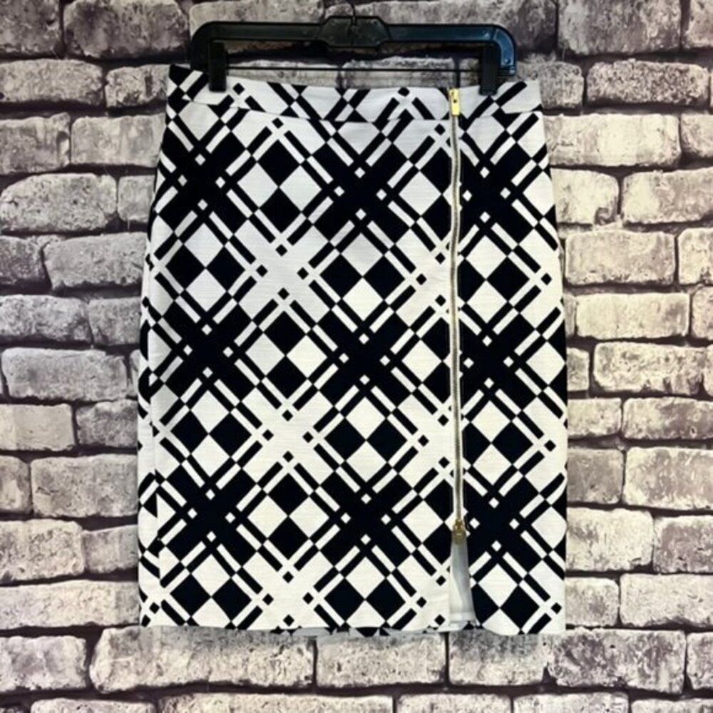 Talbots Black & White Fully Lined Straight Skirt Size 10